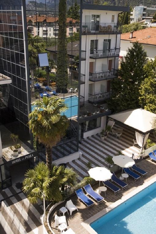 La Perla Hotel