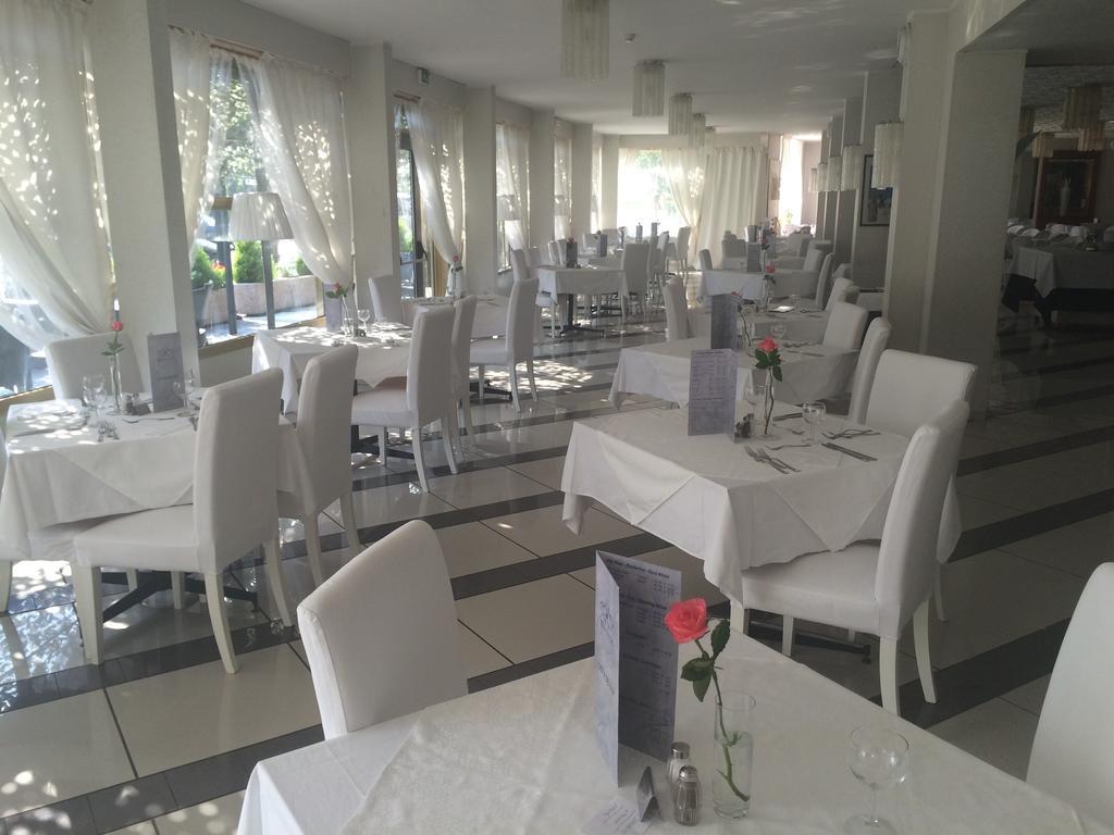 La Perla Hotel 3*