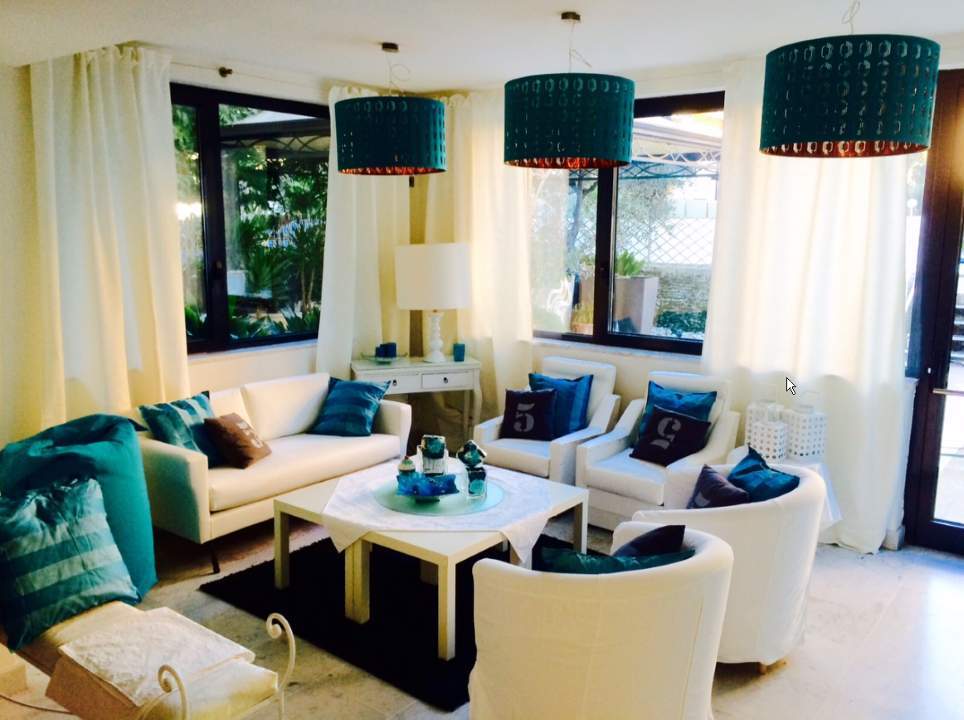 La Perla Hotel